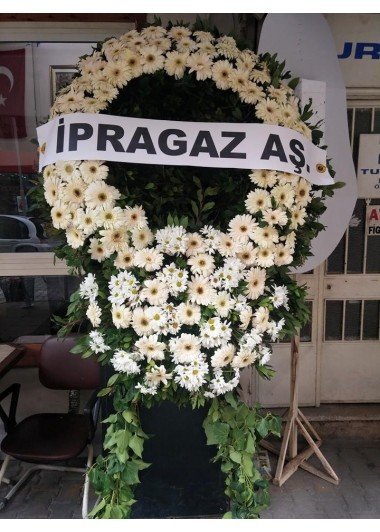Cenaze Çelenkleri